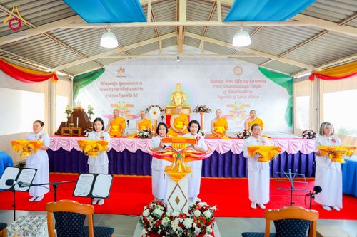 ภาพ No.176621:พิธีทอดกฐินแห่งทวีปแอฟริกา ณ วัดพระธรรมกายโจฮันเนสเบิร์ก สาธารณรัฐแอฟริกาใต้ วันอาทิตย์ที่ 20 ตุลาคม พ.ศ. 2567