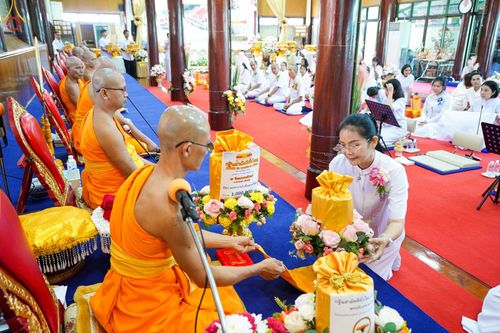 ภาพ No.93505:พิธีทอดกฐินสามัคคีทั่วไทย 5,000 วัด สร้างกุฏิที่พักสงฆ์ และอาคารปฎิบัติธรรม ณ วัดกลางธนรินทร์ ต.บ้านแป้ง อ.พรหมบุรี จ.สิงห์บุรี วันที่ 12 พฤศจิกายน พ.ศ. 2566