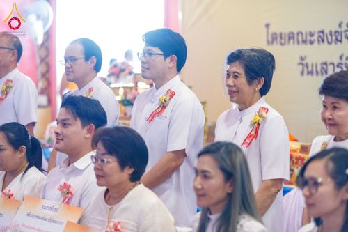 ภาพ No.197326:พิธีเจริญพระพุทธมนต์ ปฏิบัติธรรม มอบทุนการศึกษา ถวายสังฆทาน 108 วัด เพื่อถวายเป็นพุทธบูชา และขับเคลื่อนโครงการหมู่บ้านรักษาศีล 5 โดยคณะสงฆ์จังหวัดนนทบุรี คณะศิษยานุศิษย์วัดพระธรรมกาย โครงการธรรมยาตรา ปีที่ 13 ณ วัดตะเคียน อ.บางกรวย จ.นนทบุรี