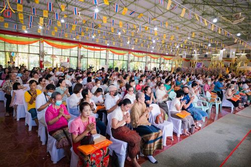 ภาพ No.93335:พิธีทอดกฐินสามัคคีทั่วไทย 5,000 วัด ณ วัดโสภณาราม จ.ปทุมธานี วันที่ 4 พฤศจิกายน พ.ศ. 2566
