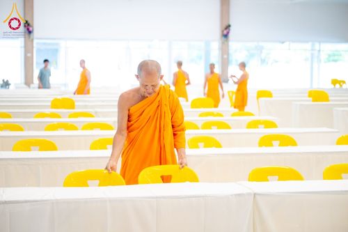 ภาพ No.156121:พิธีถวายสังฆทานแด่คณะสงฆ์ 323 วัด 4 จังหวัดชายแดนภาคใต้ ปีที่ 20 ครั้งที่ 173 พิธีมอบกองทุนหนุนแรงใจช่วยครูใต้ ปีที่ 17 ครั้งที่ 137 วันเสาร์ที่ 21 กันยายน พ.ศ.2567 ณ ศูนย์ปฏิบัติธรรมภาคใต้ อ.บางกล่ำ จ.สงขลา