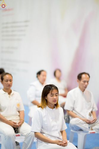 ภาพ No.244376:วันที่ 7 กันยายน พ.ศ. 2568 พิธีฉลองชัยสวดมนต์บทธัมมจักกัปปวัตตนสูตร 7,681,108,108 จบ ณ มหารัตนวิหารคด วัดพระธรรมกาย