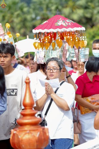 ภาพ No.260362:วันที่ 19 ตุลาคม พ.ศ. 2568 พิธีทอดกฐินสามัคคีทั่วไทย 30,000 วัด โดยคณะศิษยานุศิษย์ บูชาธรรม 81 ปี หลวงพ่อธัมมชโย ณ วัดไชยธาราราม ต.ฉลอง อ.เมืองภูเก็ต จ.ภูเก็ต
