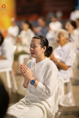 ภาพ No.170400:พิธีฉลองชัยสวดมนต์บทธัมมจักกัปปวัตตนสูตร ครบ 6,881,000,000 จบ ณ มหารัตนวิหารคด วัดพระธรรมกาย วันศุกร์ที่ 15 พฤศจิกายน พ.ศ. 2567 (วันเพ็ญ 15 ค่ำ เดือน 12)