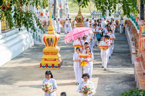 ภาพ No.189283:พิธีทอดผ้าป่าทำนุบำรุงศาสนสถาน ในโครงการธรรมยาตรา กตัญญูบูชา มหาปูชนียาจารย์ พระมงคลเทพมุนี(สด จนฺทสโร) พระผู้ปราบมาร อนุสรณ์สถาน 7 แห่ง ปีที่ 13 ณ วัดใหม่นพรัตน์  ต.เนินพระปรางค์ อ.สองพี่น้อง จ.สุพรรณบุรี วันที่ 5 มกราคม พ.ศ. 2568