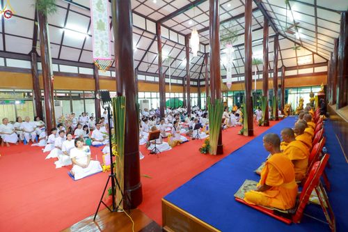 ภาพ No.254430:วันที่ 11 ตุลาคม พ.ศ. 2568 พิธีทอดกฐินสามัคคีทั่วไทย 30,000 วัด โดยคณะศิษยานุศิษย์ บูชาธรรม 81 ปี หลวงพ่อธัมมชโย ณ วัดกลางธนรินทร์ อ.พรหมบุรี จ.สิงห์บุรี