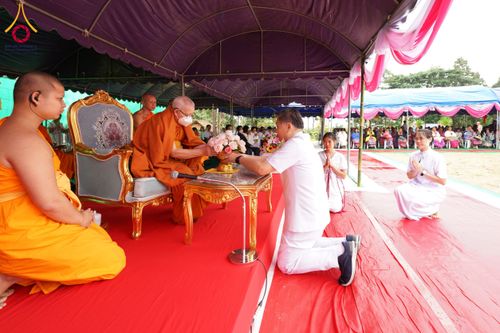 ภาพ No.174069:พิธีวางศิลาฤกษ์มหาสมบัติ โปรยรัตนชาติบ่อมงคลเศรษฐี ติดแผ่นทอง ลูกนิมิต - ช่อฟ้า เพื่อสถาปนาสร้างอุโบสถ บูชาธรรม 80 ปีหลวงพ่อธัมมชโย ณ วัดทุ่งเจริญธรรม อ.อมก๋อย จ.เชียงใหม่ วันที่ 8 พฤศจิกายน พ.ศ. 2567