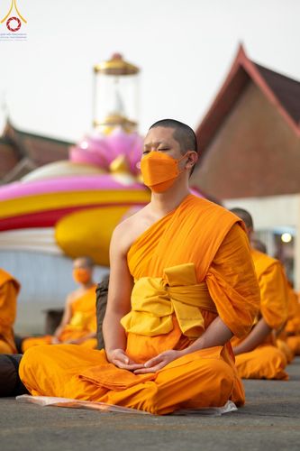 ภาพ No.113725:พระธรรมยาตราร่วมปฏิบัติธรรม และถ่ายภาพหมู่ประวัติศาสตร์ ปีที่ 12  วันที่ 16 มกราคม พ.ศ. 2567  ณ วัดโบสถ์บน จ.นนทบุรี