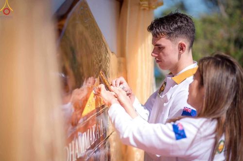 ภาพ No.99563:งานบุญพิธีทอดกฐินสามัคคี มหากาลทาน วัดพระธรรมกายโอ๊คแลนด์ ประเทศนิวซีแลนด์ วันที่ 26 พฤศจิกายน พ.ศ. 2566