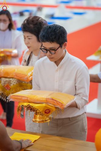 ภาพ No.127861:พิธีทอดผ้าป่า กองทุนเผยแผ่วิชชาธรรมกาย ณ ห้องธรรมศาลา ศูนย์ปฏิบัติธรรมนครราชสีมา วันศุกร์ที่ 1 มีนาคม พ.ศ. 2567