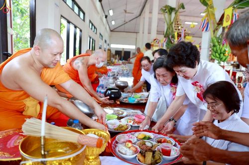 ภาพ No.269417:วันที่ 8 ตุลาคม พ.ศ. 2568 พิธีทอดกฐินสามัคคีทั่วไทย ณ วัดท่าใน อำเภอนครชัยศรี จังหวัดนครปฐม โดยคณะศิษยานุศิษย์ บูชาธรรม 81 ปี หลวงพ่อธัมมชโย