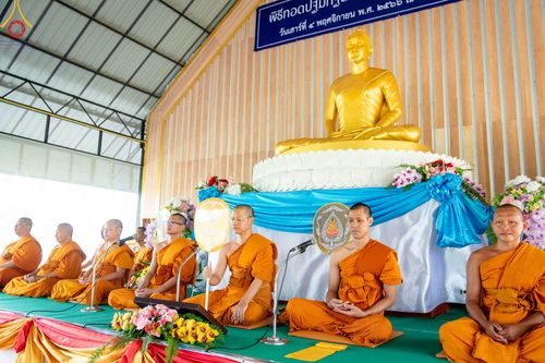 ภาพ No.92679:พิธีทอดกฐินวัดศรีวรรณวนาราม จ.ปทุมธานี และพิธีอัญเชิญพระสารีริกธาตุ วันที่ 4 พฤศจิกายน พ.ศ. 2566