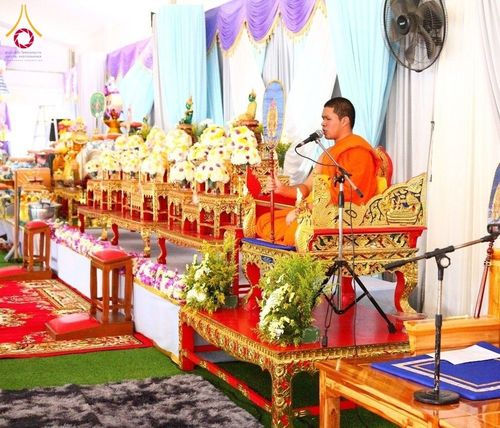 ภาพ No.182490:พิธีทอดกฐิน ณ วัดใหม่ลาดวิถี จ.ประจวบคีรีขันธ์ ในโครงการทอดกฐินสามัคคีทั่วไทย 30,000 วัด บูชาธรรม 80 ปี หลวงพ่อธัมมชโย โดยคณะศิษยานุศิษย์วัดพระธรรมกาย วันที่ 9 พฤศจิกายน พ.ศ. 2567