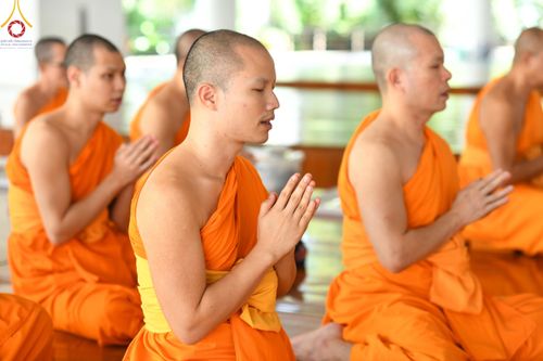 ภาพ No.168653:พิธีถวายภัตตาหารเมนูสวรรค์ ณ หอฉันคุณยายอาจารย์ วัดพระธรรมกาย ในวันเสาร์ที่ 9 พฤศจิกายน พ.ศ. 2567