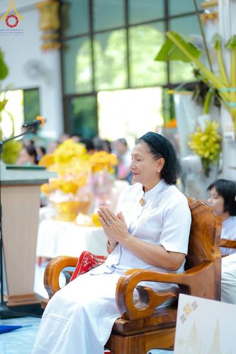 ภาพ No.169458:พิธีทอดกฐิน ณ วัดถ้ำเจริญธรรม จ.กาญจนบุรี ในโครงการกฐินสามัคคีทั่วไทย 30,000 วัด บูชาธรรม 80 ปี หลวงพ่อธัมมชโย โดยคณะศิษยานุศิษย์วัดพระธรรมกาย วันที่ 20 ตุลาคม พ.ศ. 2567