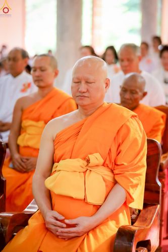 ภาพ No.250996:วันที่ 9 ตุลาคม พ.ศ. 2568 พิธีทอดกฐินสามัคคีทั่วไทย 30,000 วัด โดยคณะศิษยานุศิษย์ บูชาธรรม 81 ปี หลวงพ่อธัมมชโย ณ วัดห้วยน้ำริน ต.ร่องจิก อ.ภูเรือ จ.เลย