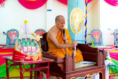 ภาพ No.256569:วันที่ 17 ตุลาคม พ.ศ. 2568 พิธีทอดกฐินสามัคคีทั่วไทย 30,000 วัด โดยคณะศิษยานุศิษย์ บูชาธรรม 81 ปี หลวงพ่อธัมมชโย หลวงพ่อธัมมชโย ณ วัดบ้านพระ จ.นครราชสีมา