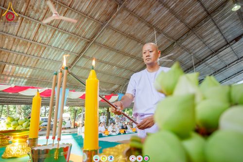 ภาพ No.276482:วันพุธที่ 3 ธันวาคม  พ.ศ. 2568 โครงการอุปสมบทหมู่ รุ่นบูชาธรรมมหาปูชนียาจารย์ 2568 ศูนย์อบรมเยาวชนผาสุกวานิช จังหวัดราชบุรี