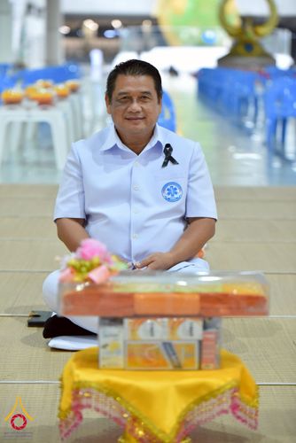 ภาพ No.267531:วันที่ 7 พฤศจิกายน พ.ศ. 2568 พสกนิกรอำเภอคลองหลวง รวมใจบำเพ็ญกุศลปัณรสมวาร (15 วัน) อุทิศถวายเป็นพระราชกุศลแด่ “สมเด็จพระพันปีหลวง” ณ วัดพระธรรมกาย