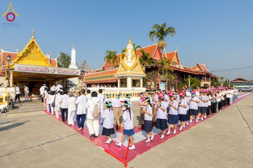 ภาพ No.198969:พิธีทอดผ้าป่าทำนุบำรุงศาสนสถาน ณ วัดบางปลา ตำบลบางปลา อำเภอบางเลน จังหวัดนครปฐม ในโครงการธรรมยาตรา กตัญญูบูชา มหาปูชนียาจารย์ พระมงคลเทพมุนี(สด จนฺทสโร) พระผู้ปราบมาร อนุสรณ์สถาน 7 แห่ง ปีที่ 13 วันที่ 21 มกราคม พ.ศ. 2568
