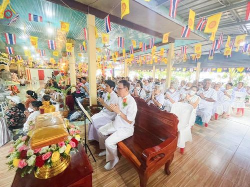 ภาพ No.164476:พิธีทอดกฐิน ณ วัดโนนสมบูรณ์ จ.ปราจีนบุรี ในโครงการกฐินสามัคคีทั่วไทย 30,000 วัด บูชาธรรม 80 ปี หลวงพ่อธัมมชโย โดย คณะศิษยานุศิษย์วัดพระธรรมกาย วันที่ 20 ตุลาคม พ.ศ. 2567