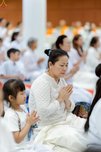 ภาพ No.228188:วันอาทิตย์ที่ 1 มิถุนายน พ.ศ.2568 พิธีถวายมหาสังฆทานพระ 100 รูป สโมสรซุปเปอร์คิดส์ ปีที่ 6 ณ ห้อง SPD 8 สภาธรรมกายสากล วัดพระธรรมกาย