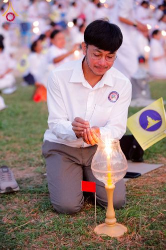 ภาพ No.275248:วันอาทิตย์ที่ 30 พฤศจิกายน พ.ศ. 2568 พิธีจุดประทีปถวายเป็นพุทธบูชา ณ ศูนย์ปฏิบัติธรรมระยอง (บ้านช่องลม)