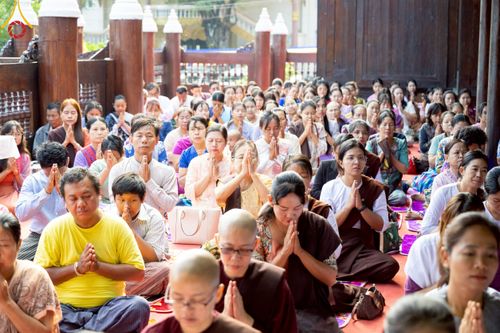 ภาพ No.220073:วันพุธที่ 16 เมษายน พ.ศ. 2568 วัดพระธรรมกายถวายมหาสังฆทาน มอบสิ่งของและทุนทรัพย์กว่า 4 ล้านบาท บรรเทาทุกข์ 181 วัดแผ่นดินไหวเมียนมา