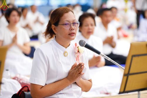 ภาพ No.127804:พิธีถวายภัตตาหารเป็นสังฆทาน แด่คณะพระธรรมยาตราฯ ในโครงการธรรมยาตราอัญเชิญพระบรมสารีริกธาตุ ประดิษฐาน ณ มหารัตนเจดีย์สิริปทุมสวรรค์ อ.บางกล่ำ จ.สงขลา วันที่ 9 มีนาคม พ.ศ. 2567