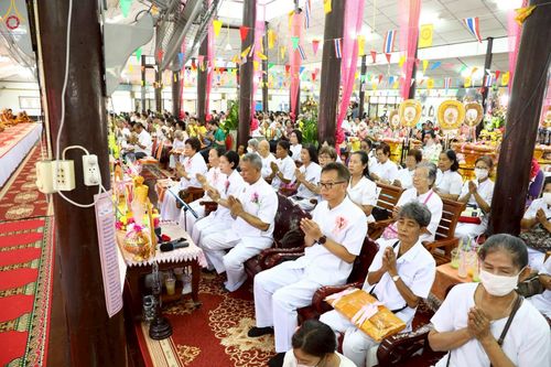 ภาพ No.250368:วันพุธที่ 8 ตุลาคม พ.ศ. 2568 พิธีทอดกฐินสามัคคีทั่วไทย 30,000 วัด โดยคณะศิษยานุศิษย์ บูชาธรรม 81 ปี หลวงพ่อธัมมชโย ณ วัดครุใน อ.พระประแดง จ.สมุทรปราการ