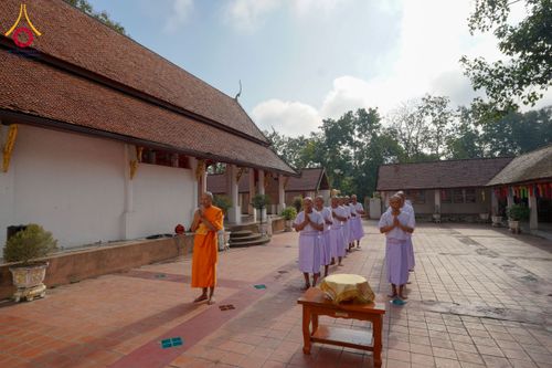 ภาพ No.179912:พิธีบรรพชาสามเณรและอุปสมบท โครงการบรรพชาอุปสมบทหมู่บูชาธรรมมหาปูชนียจารย์ ณ วัดพระธาตุจอมทอง และ วัดพระธาตุศรีโคมคำ อ.เมือง จ.พะเยา วันอังคารที่ ๓ ธันวาคม พ.ศ. ๒๕๖๗