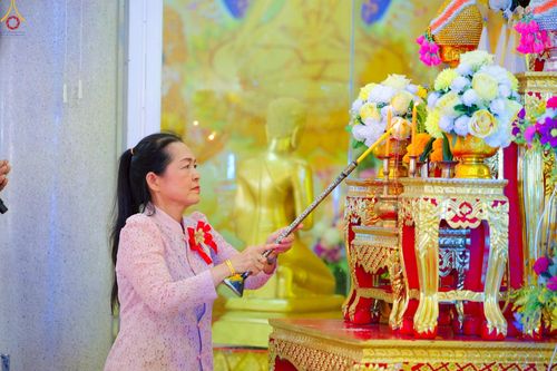 ภาพ No.265745:วันที่ 12 ตุลาคม พ.ศ. 2568 พิธีทอดกฐินสามัคคีทั่วไทย ณ วัดหลังถ้ำ ต.ท่าตูม อ.ศรีมหาโพธิ จ.ปราจีนบุรี โดยคณะศิษยานุศิษย์ บูชาธรรม 81 ปี หลวงพ่อธัมมชโย