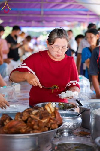 ภาพ No.173958:พิธีทอดกฐิน ณ วัดสุดสวาสดิ์ ต.บ้านคลอง อ.เมือง จ.พิษณุโลก ในโครงการกฐินสามัคคีทั่วไทย 30,000 วัด บูชาธรรม 80 ปี หลวงพ่อธัมมชโย โดยคณะศิษยานุศิษย์วัดพระธรรมกาย วันที่ 9 พฤศจิกายน พ.ศ. 2567