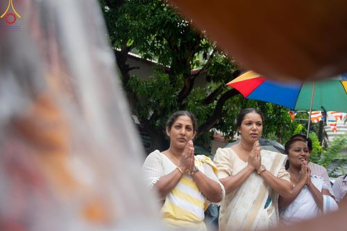 ภาพ No.140904:PhotoStory มหาศรัทธา ธรรมยาตราศรีลังกา EP.5 โครงการสยาม-ลังกา ธรรมยาตรา ฉลองเทศกาลวิสาขบูชาแห่งชาติ ศรีลังกา บูชาธรรม 80 ปีหลวงพ่อธัมมชโย เส้นทางจาก เมืองดัมบูลลา ไปยัง เมืองมาตะเล ตั้งแต่วันที่ 17-20 พฤษภาคม พ.ศ.2567