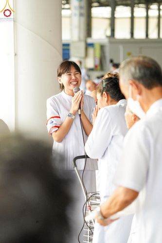 ภาพ No.136534:พิธีตักบาตร พิธีบูชาข้าวพระ ในวันอาทิตย์ต้นเดือนที่ 5 พฤษภาคม พ.ศ. 2567 ณ วัดพระธรรมกาย จ.ปทุมธานี