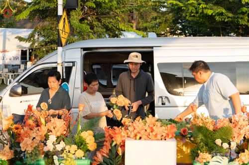 ภาพ No.185545:V.47 เบื้องหลังของเบื้องหน้า งานตักบาตรพระ 10,000 รูป ณ จ.กาญจนบุรี วันที่ 20-21 ธันวาคม พ.ศ. 2567