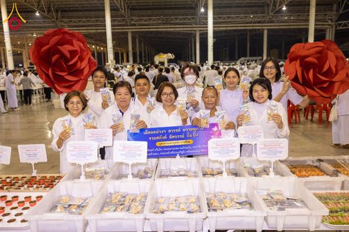 ภาพ No.121534:พิธีถวายภัตตาหารเป็นสังฆทาน แด่คณะพระธรรมยาตรา ปีที่ 12 วันที่ 31 มกราคม พ.ศ. 2567 ณ สภาธรรมกายสากล วัดพระธรรมกาย