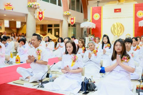 ภาพ No.169358:พิธีทอดกฐินสามัคคี เพื่อสนับสนุนการเผยแผ่พระพุทธศาสนาวิชชาธรรมกาย ณ วัดพระธรรมกายลอนดอน สหราชอาณาจักร วันอาทิตย์ที่ 20 ตุลาคม พ.ศ. 2567