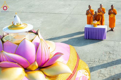 ภาพ No.211334:วันอาทิตย์ที่ 16 มีนาคม พ.ศ. 2568 ธรรมยาตราอัญเชิญพระบรมสารีริกธาตุ รอบเมืองปัตตานี ประดิษฐาน ณ ปทุมเจดีย์ เจดีย์พระพุทธเจ้า 5 พระองค์  ศูนย์อบรมเยาวชนปัตตานี