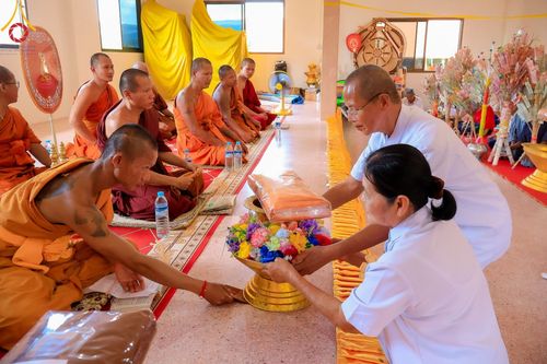 ภาพ No.172400:พิธีทอดกฐิน ณ สำนักสงฆ์บ้านผาเอียง ต.ห้วยต้อน อ.เมืองชัยภูมิ จ.ชัยภูมิ ในโครงการกฐินสามัคคีทั่วไทย 30,000 วัด บูชาธรรม 80 ปี หลวงพ่อธัมมชโย โดยคณะศิษยานุศิษย์วัดพระธรรมกาย วันที่ 28 ตุลาคม พ.ศ. 2567