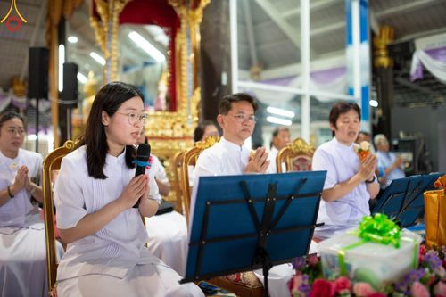 ภาพ No.164576:พิธีทอดกฐิน ณ วัดทางหลวง อ.บางซ้าย จ.พระนครศรีอยุธยา ในโครงการกฐินสามัคคีทั่วไทย 30,000 วัด บูชาธรรม 80 ปี หลวงพ่อธัมมชโย โดยคณะศิษยานุศิษย์วัดพระธรรมกาย วันที่ 20 ตุลาคม พ.ศ. 2567
