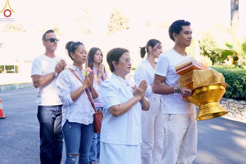 ภาพ No.100294:พิธีทอดกฐินบรมจักรพรรดิ ณ วัดพระธรรมกายแคลิฟอร์เนีย เมืองอาซูซ่า รัฐแคลิฟอร์เนีย ประเทศสหรัฐอเมริกา วันอาทิตย์ที่ 12 พฤศจิกายน พ.ศ. 2566