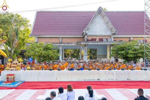 ภาพ No.131785:พิธีถวายสังฆทาน 323 วัด 4 จังหวัดชายแดนภาคใต้ ปีที่ 20 ครั้งที่ 167 และ พิธีมอบกองทุนหนุนแรงใจช่วยครูใต้ ปีที่ 17 ครั้งที่ 132 วันเสาร์ที่ 23 มีนาคม พ.ศ. 2567 ณ วัดมุจลินทวาปีวิหารพระอารามหลวง อ.หนองจิก จ.ปัตตานี