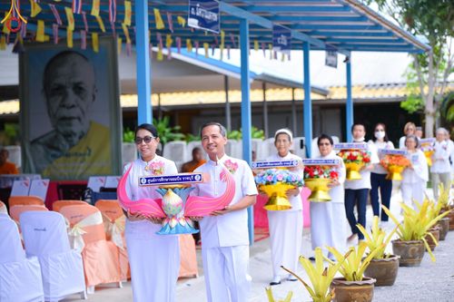 พิธีทอดผ้าป่าสามัคคี เพื่อสมทบทุนสร้างหอฉัน ๑๑๓ปี คุณยายอาจารย์มหารัตนอุบาสิกาจันทร์ขนนกยูง ครั้งที่ ๘ ในวันศุกร์ ที่ ๒๔ พฤษภาคม พ.ศ. ๒๕๖๗ ณ ศูนย์การศึกษาจอมบึง ต.รางบัว อ.จอมบึง จ.ราชบุรี