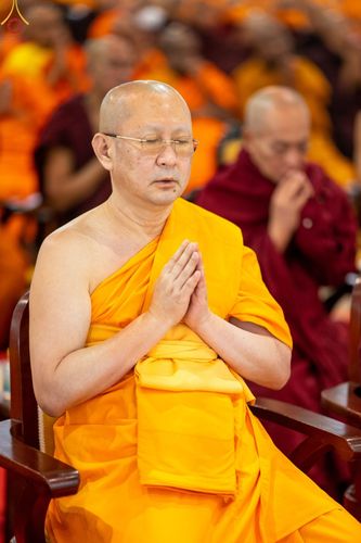 ภาพ No.76903:พิธีบูชาข้าวพระ ในวันมาฆบูชา อาทิตย์ต้นเดือนที่ 6 มีนาคม พ.ศ. 2566 ณ วัดพระธรรมกาย จ.ปทุมธานี