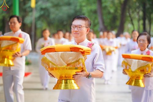 ภาพ No.136245:พิธีอุปสมบทสามเณรเตรียมสถาบันธรรมชัย รุ่นที่ 21 ณ โบสถ์พระไตรปิฏก วัดพระธรรมกาย วันเสาร์ที่ 4 พฤษภาคม พ.ศ.2567