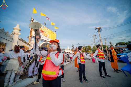 ภาพ No.203989:V.52 สารพัดV สารพัดดี ที่วัดสองพี่น้อง ในโครงการธรรมยาตรา กตัญญูบูชา มหาปูชนียาจารย์ พระมงคลเทพมุนี(สด จนฺทสโร) พระผู้ปราบมาร อนุสรณ์สถาน 7 แห่ง ปีที่ 13 ระหว่างวันที่ 2-31 มกราคม พ.ศ. 2568