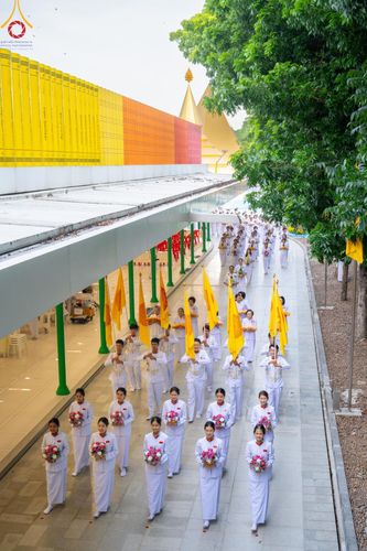 ภาพ No.141304:พิธีบรรพชาอุปสมบท โครงการอุปสมบทหมู่รุ่นผู้บริหาร รุ่นที่ 14 โครงการอุปสมบทหมู่ธรรมทายาท ระดับอุดมศึกษา รุ่นที่ 51 ภาคฤดูฝน ณ โบสถ์พระไตรปิฎก วัดพระธรรมกาย ในวันเสาร์ที่ 15 มิถุนายน พ.ศ. 2567