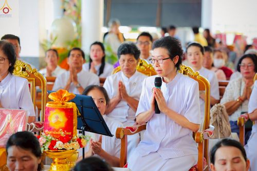 ภาพ No.266485:วันที่ 19 ตุลาคม พ.ศ. 2568 พิธีทอดกฐินสามัคคีทั่วไทย ณ วัดพระประทานพร อ.ศรีราชา ชลบุรี โดยคณะศิษยานุศิษย์ บูชาธรรม 81 ปี หลวงพ่อธัมมชโย