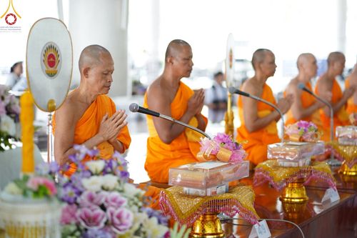 ภาพ No.212623:วันพฤหัสบดีที่ 20 มีนาคม พ.ศ. 2568 พิธีเจริญพระพุทธมนต์ เนื่องในอายุวัฒนมงคลครบ 74 ปี พระภาวนาธรรมวิเทศ วิ. (ภูเบศ ฌานาภิญโญ) ณ หอฉันคุณยายฯ วัดพระธรรมกาย